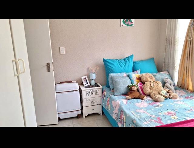 2 BEDROOM APARTMENT FOR SALE IN HONEYDEW